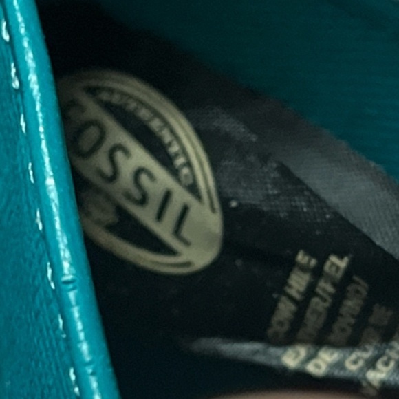 Fossil Metallic Pebble Leather Zip Around Wallet Wristlet Gold - Picture 4 of 7